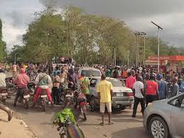 Protest rocks Akure over killing of farmers by gunmen